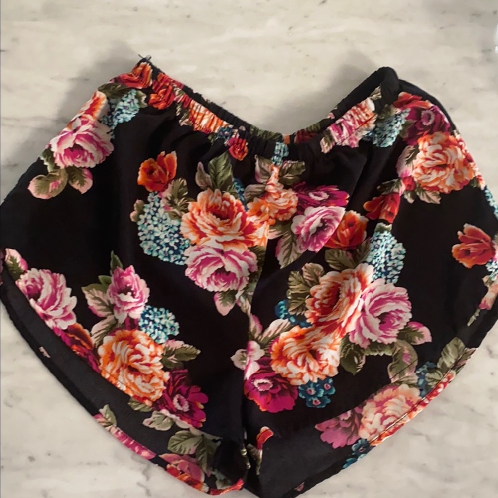 Floral print shorts